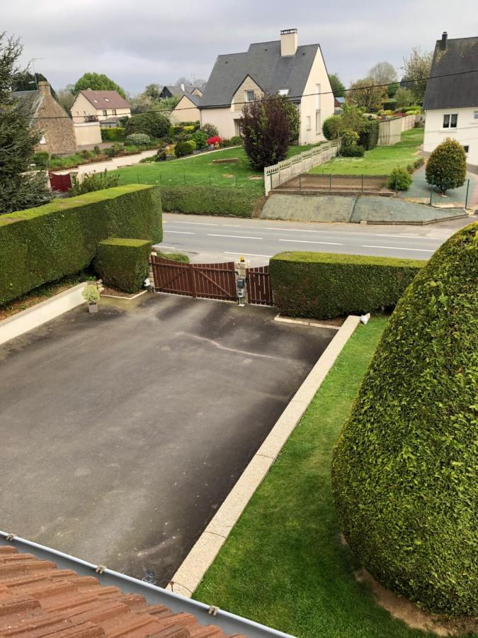 Chambre A Proximite De La Baie Du Mont Saint Michel Avranches Εξωτερικό φωτογραφία